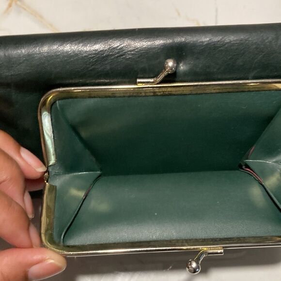 Buxton Wallet - Picture 5 of 6